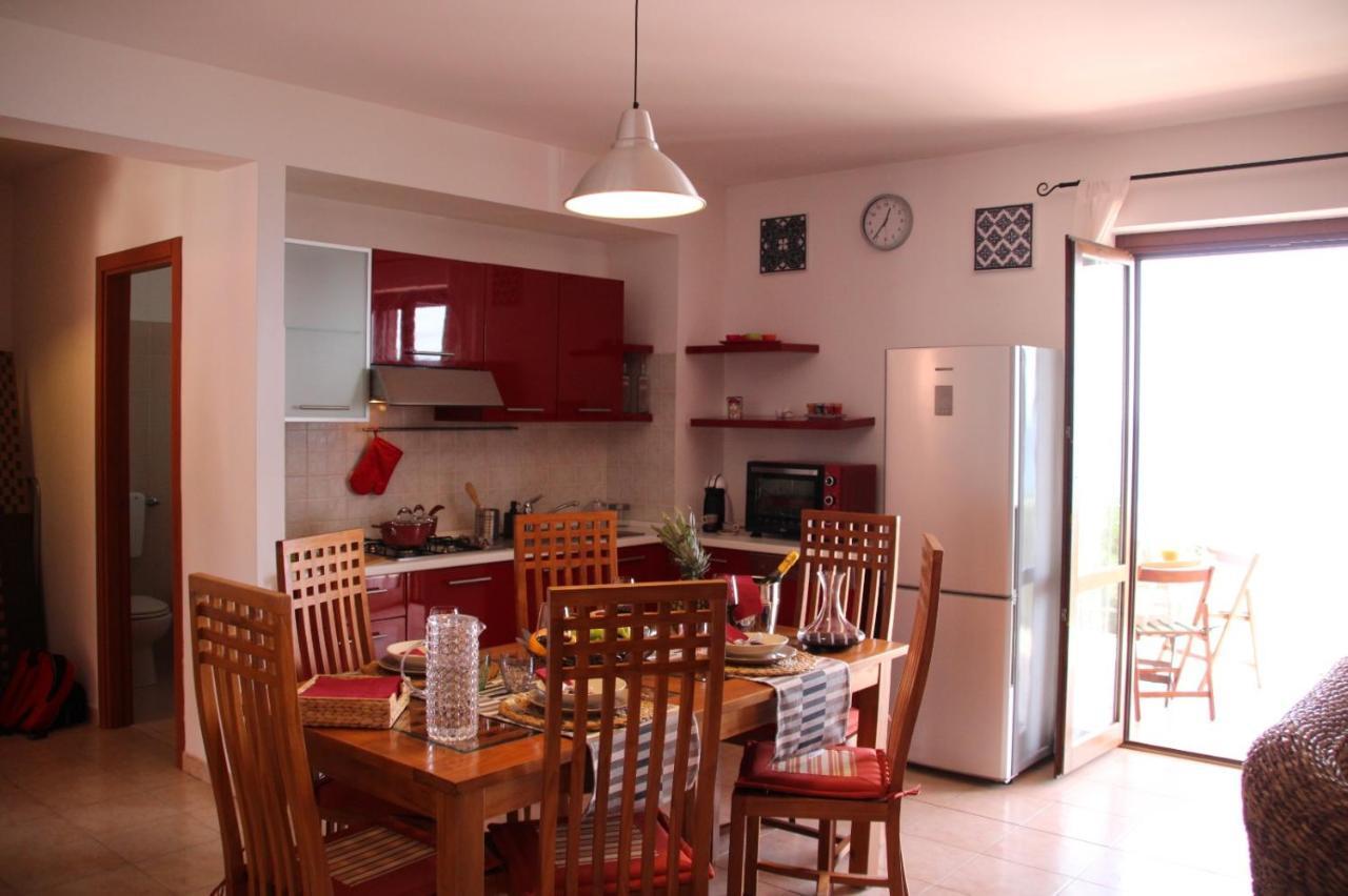 Poseidone Sea Apartment Taormina Mazzeo Eksteriør billede