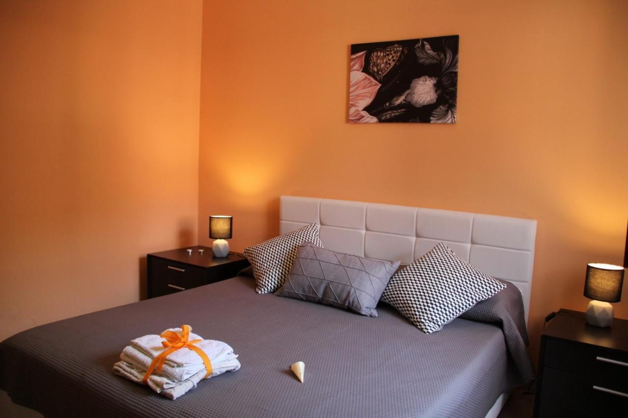Poseidone Sea Apartment Taormina Mazzeo Eksteriør billede