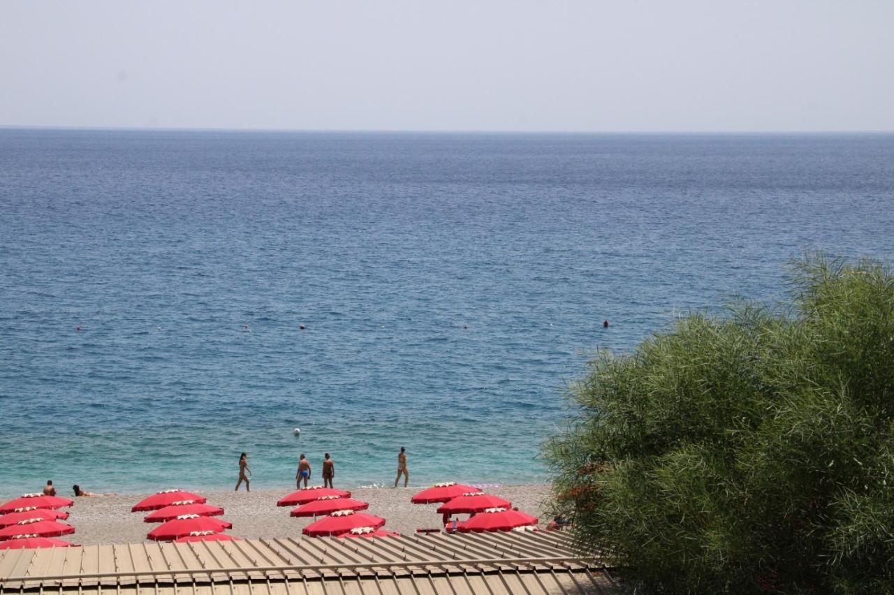 Poseidone Sea Apartment Taormina Mazzeo Eksteriør billede