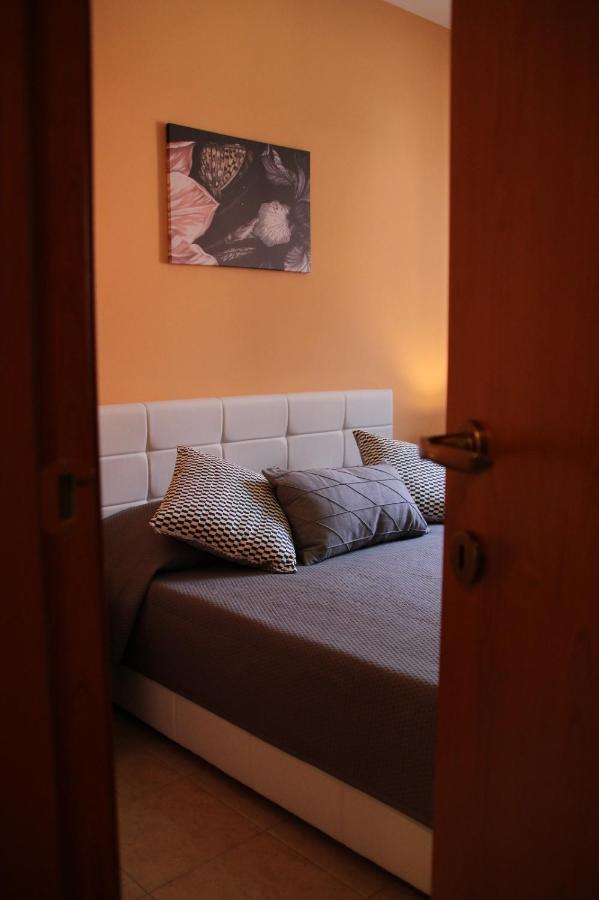 Poseidone Sea Apartment Taormina Mazzeo Eksteriør billede