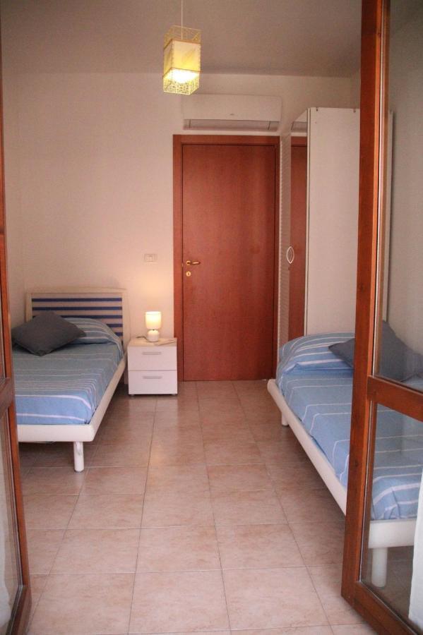 Poseidone Sea Apartment Taormina Mazzeo Eksteriør billede
