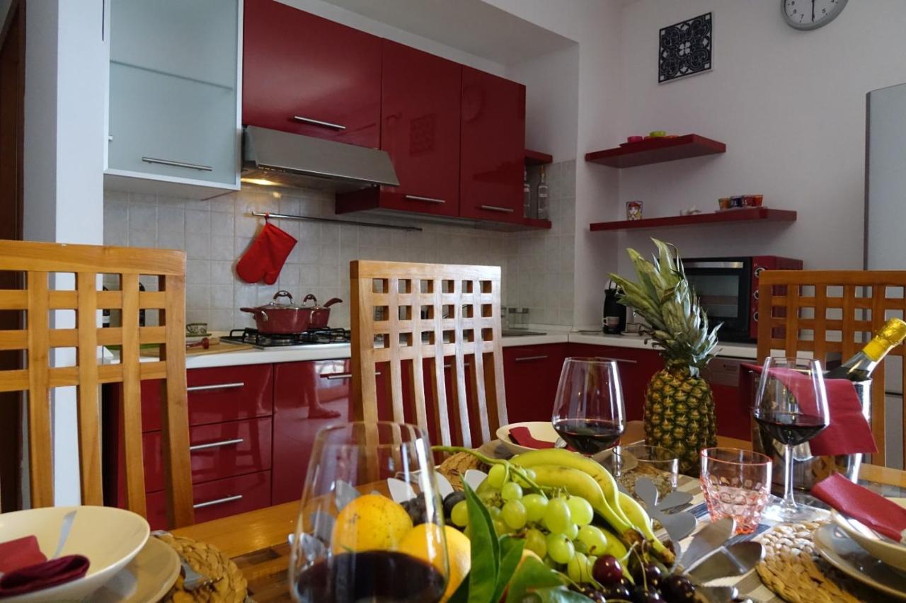 Poseidone Sea Apartment Taormina Mazzeo Eksteriør billede