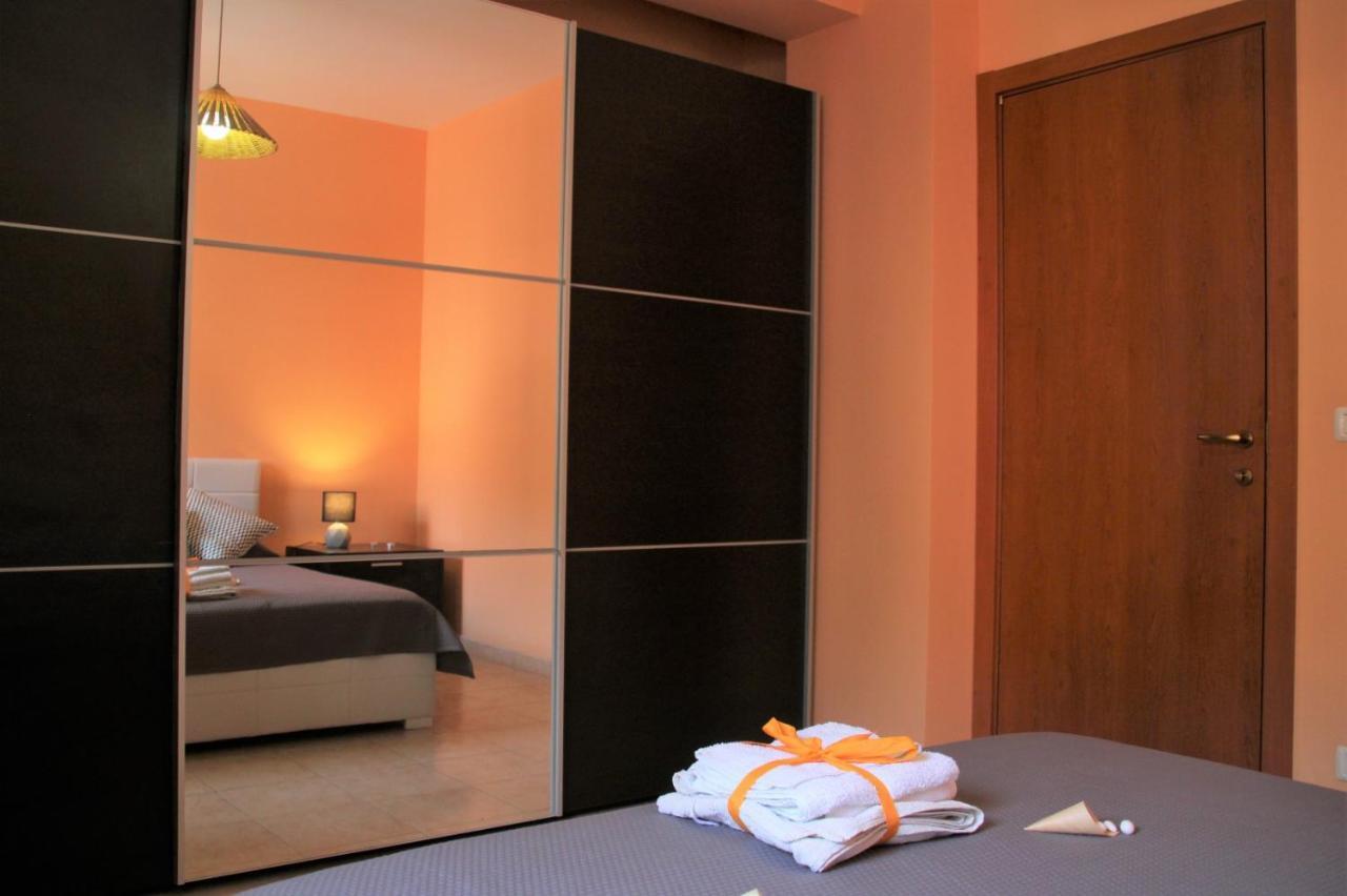 Poseidone Sea Apartment Taormina Mazzeo Eksteriør billede